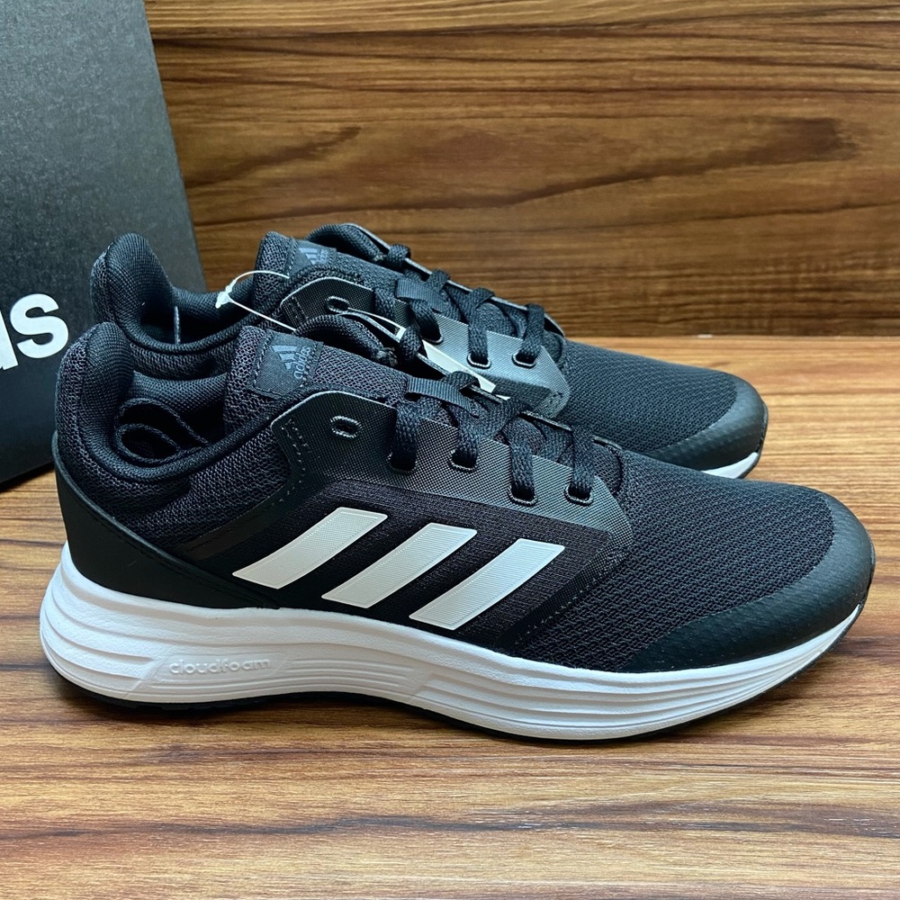 🆕 Adidas Galaxy 5 Cloudfoam Running Shoes